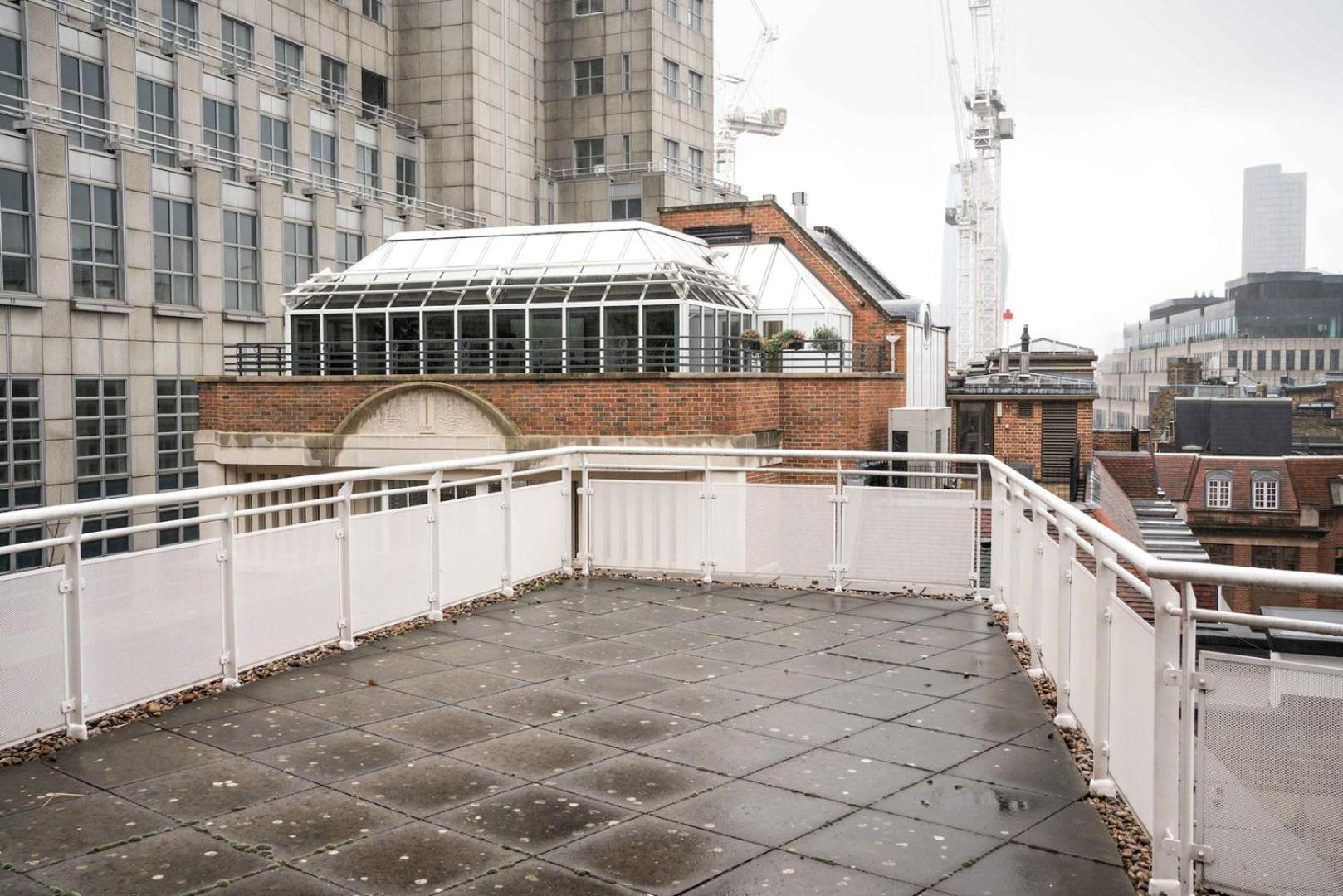 1bd Modern Oasis: Near Attractions Apartment