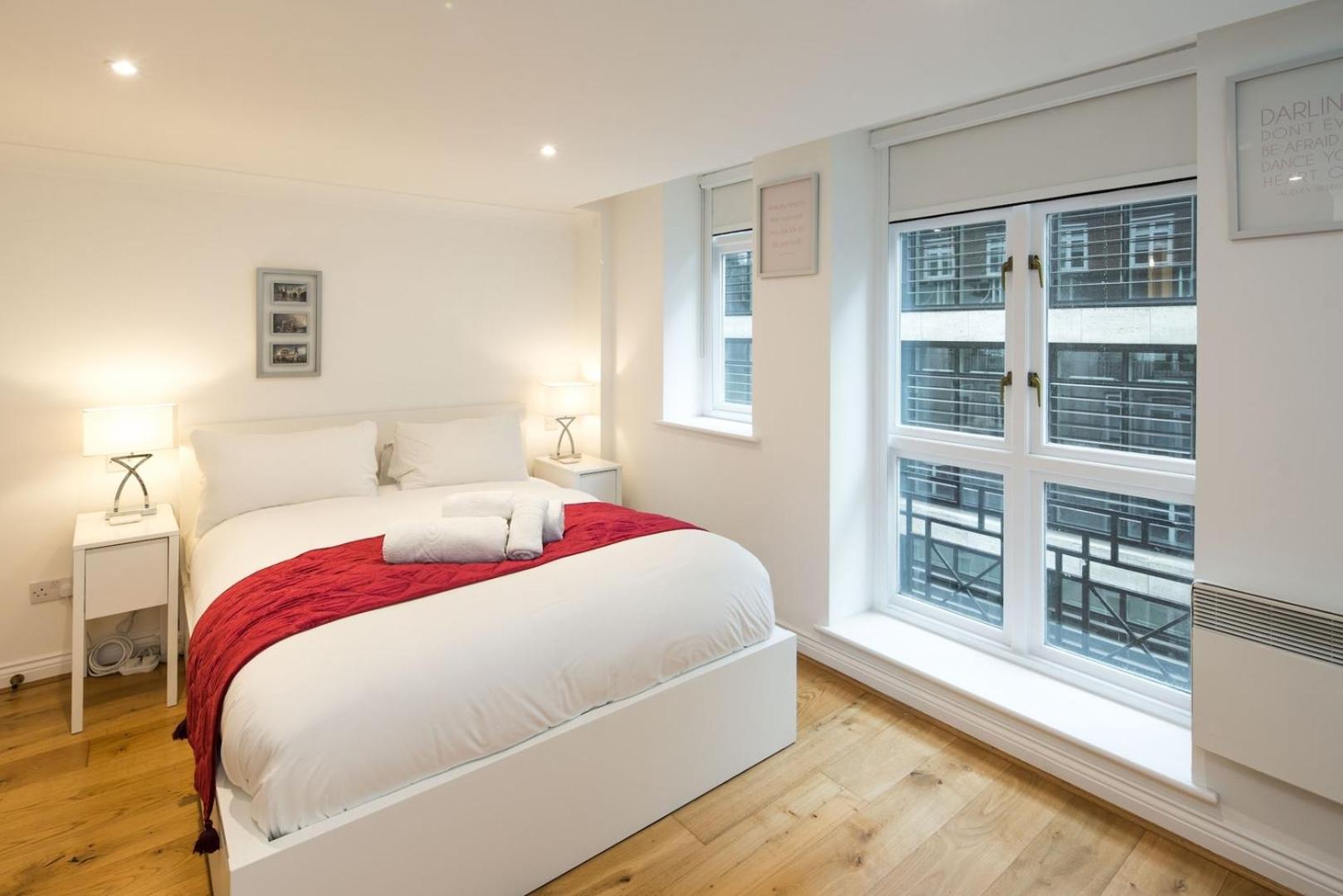 Apartment 1bd Modern Oasis: Near Attractions London